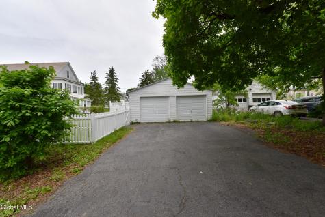 1702 Lenox Road Schenectady NY 12308