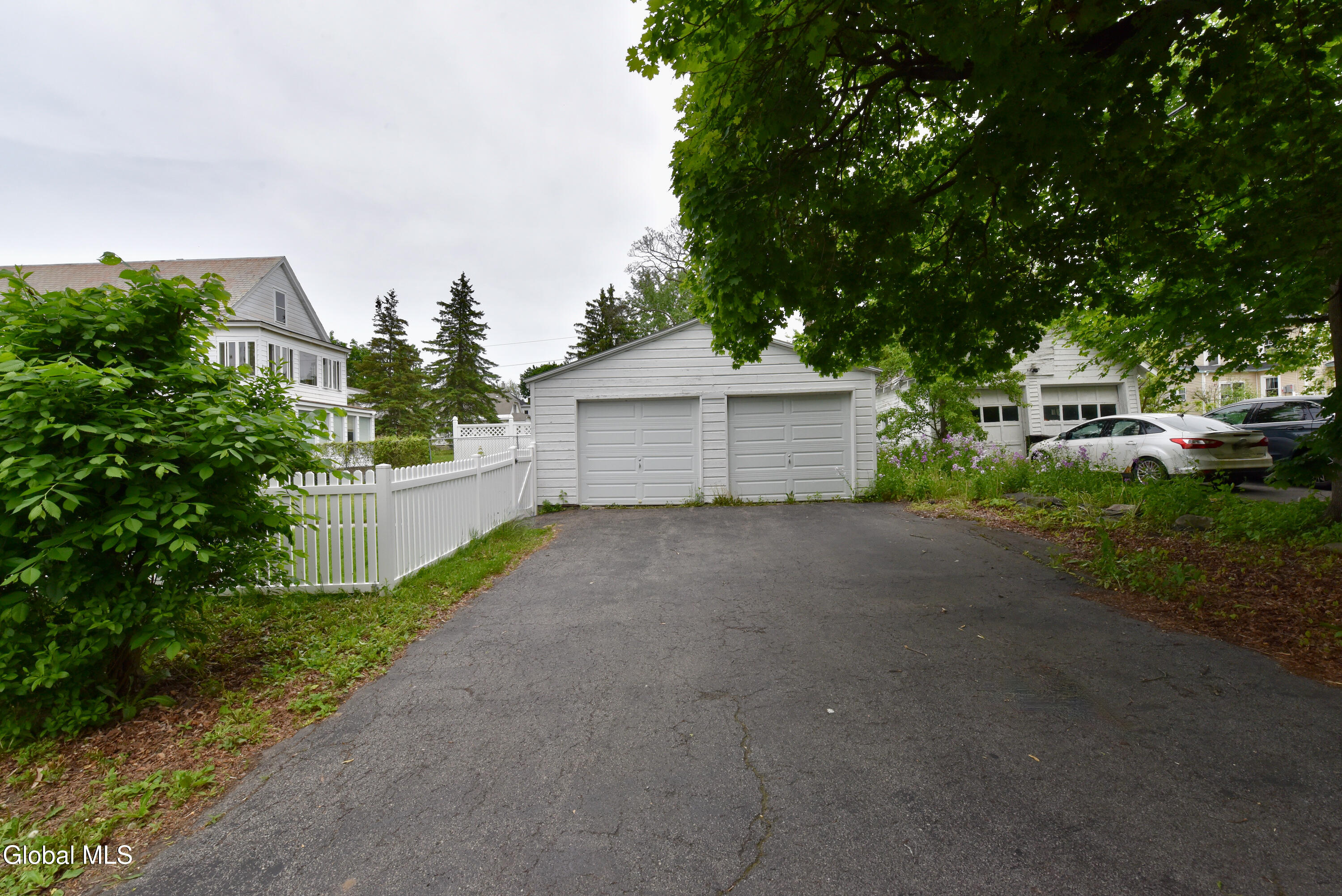 1702 Lenox Road Schenectady NY 12308