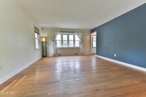 1702 Lenox Road Schenectady NY 12308