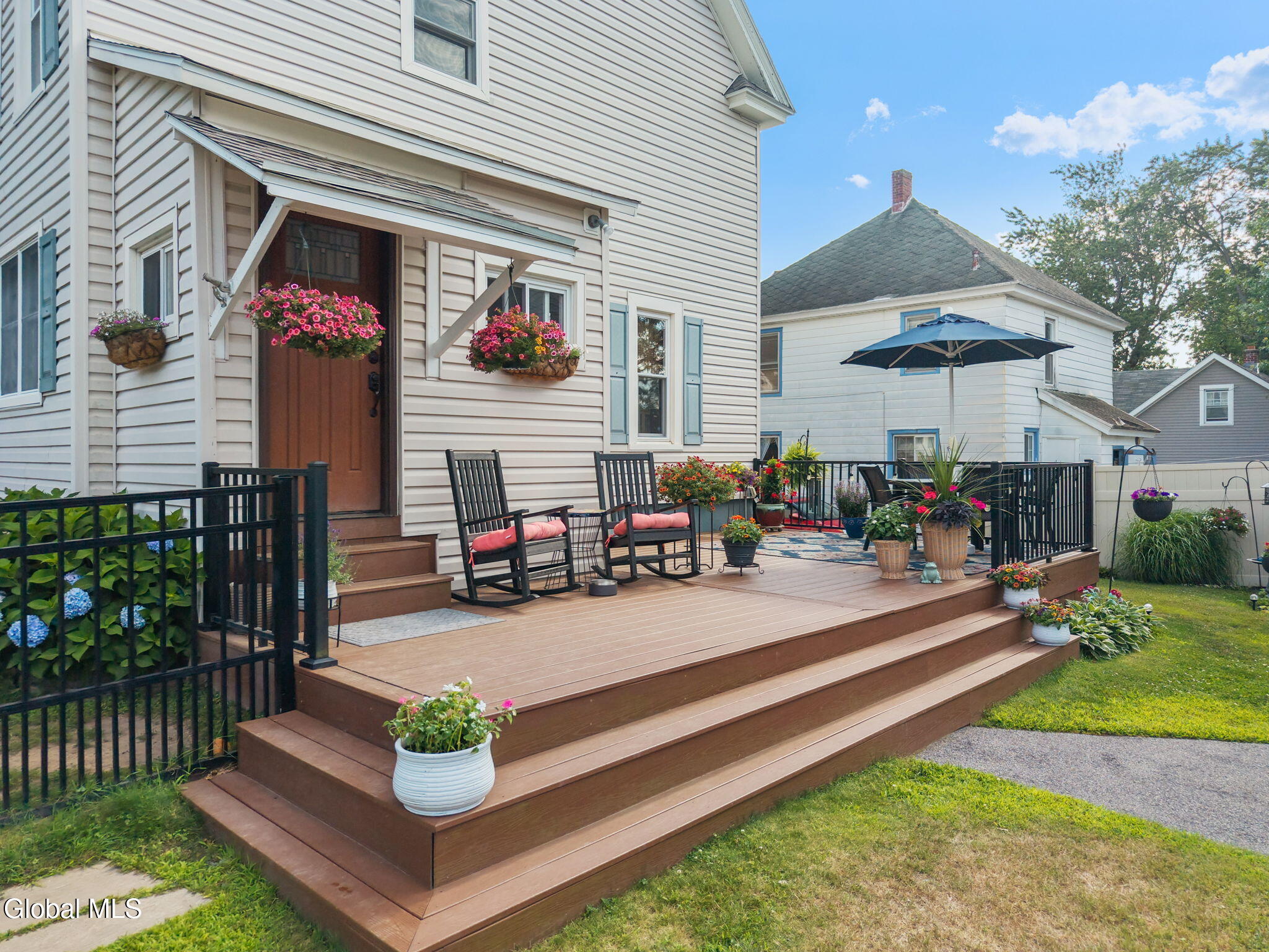 23 Vanwyck Street Gloversville NY 12078