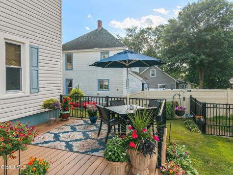 23 Vanwyck Street Gloversville NY 12078