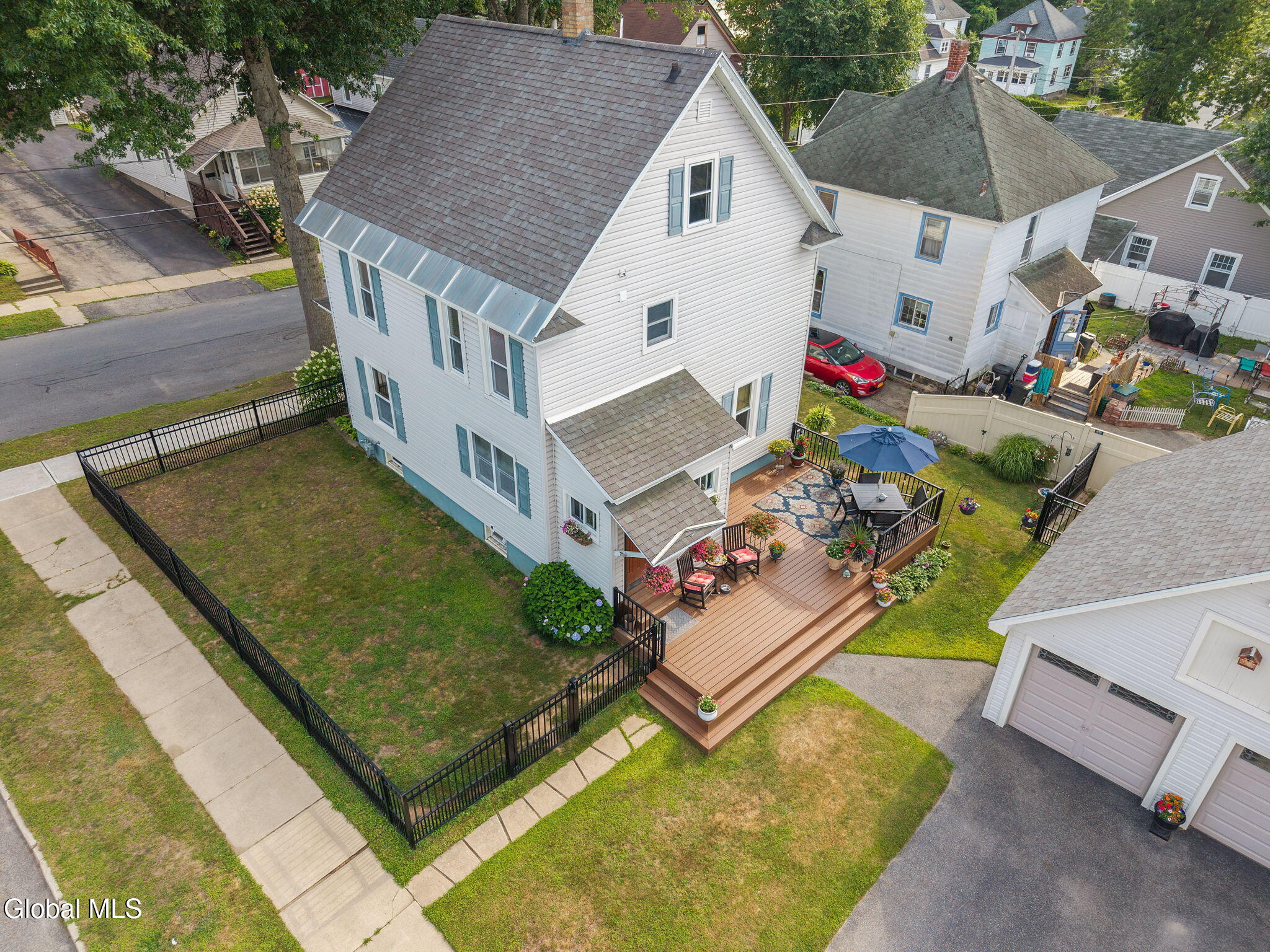 23 Vanwyck Street Gloversville NY 12078
