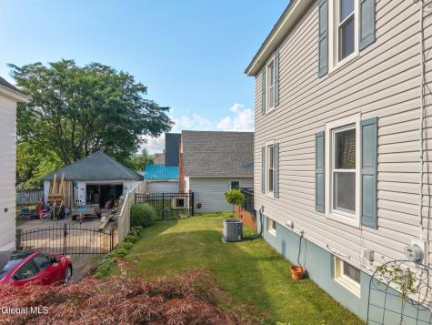 23 Vanwyck Street Gloversville NY 12078