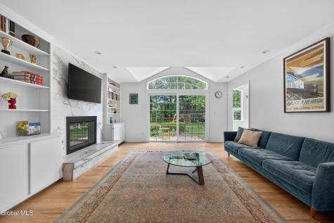 77 Huntersfield Road Delmar NY 12054