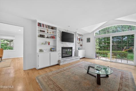 77 Huntersfield Road Delmar NY 12054