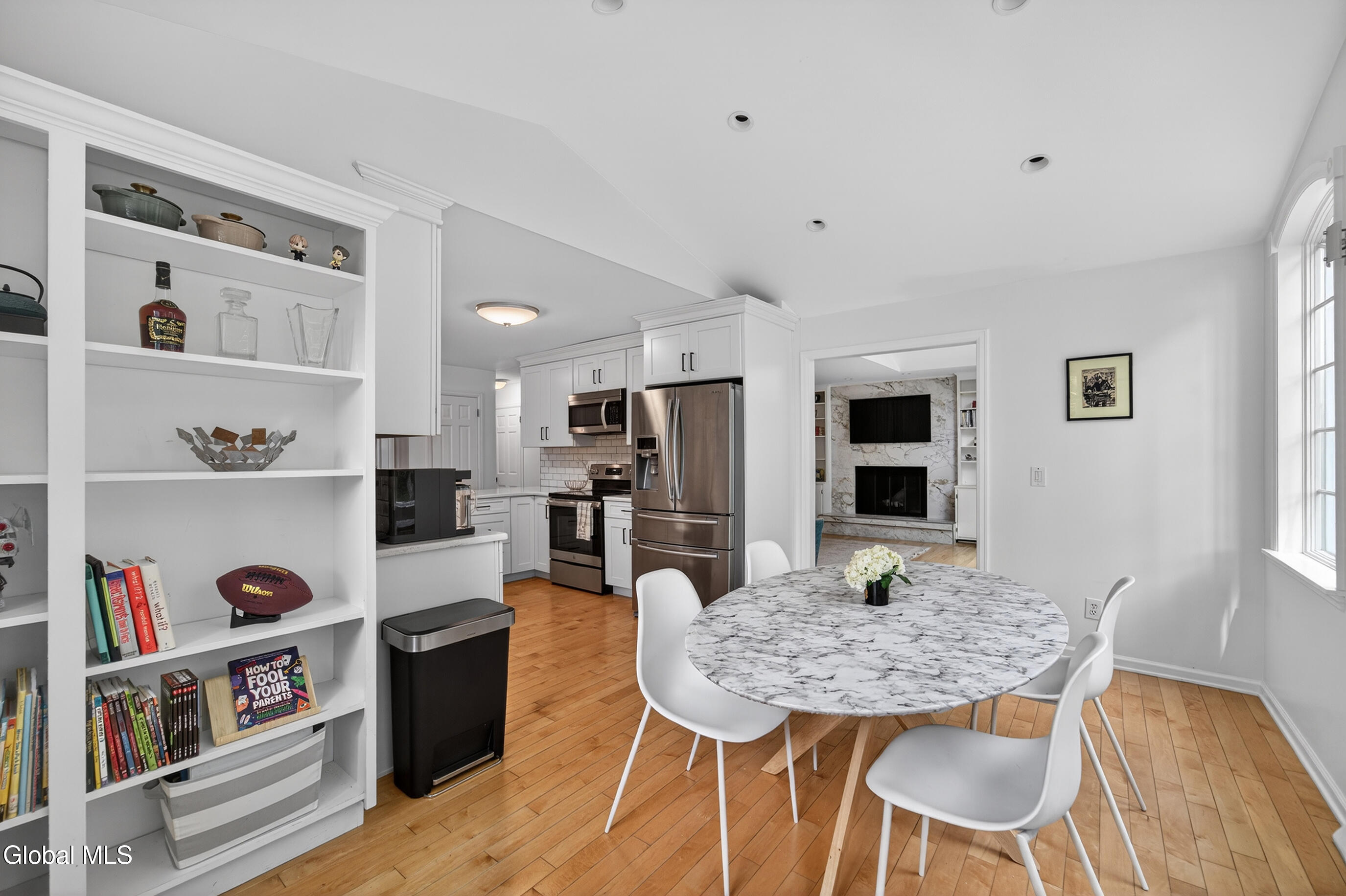 77 Huntersfield Road Delmar NY 12054