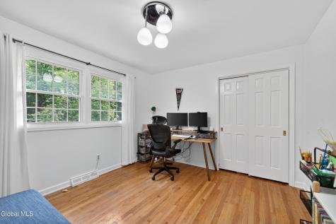 77 Huntersfield Road Delmar NY 12054