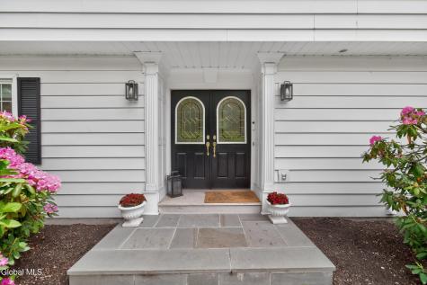 77 Huntersfield Road Delmar NY 12054