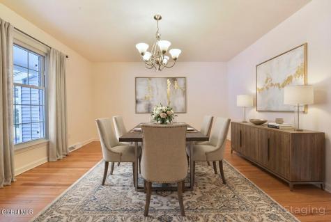 17 Canterbury Road Clifton Park NY 12065