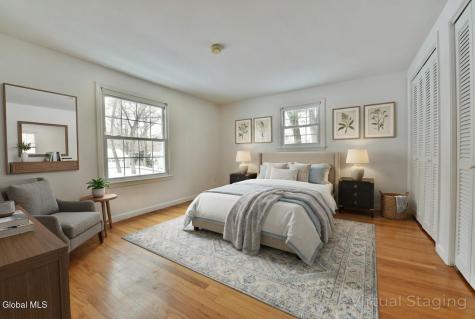 17 Canterbury Road Clifton Park NY 12065