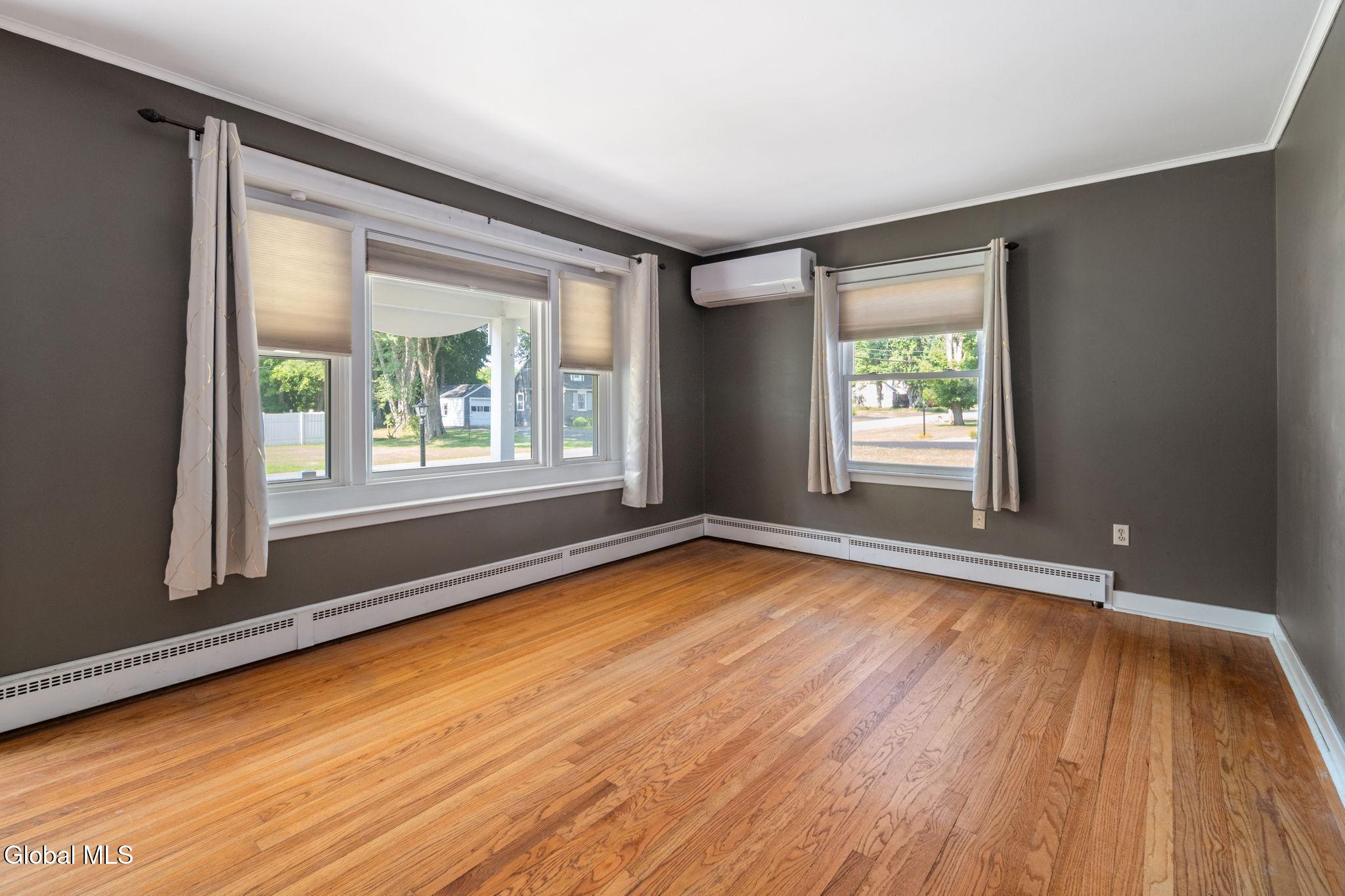 9 Sutherland Drive Glenville NY 12302