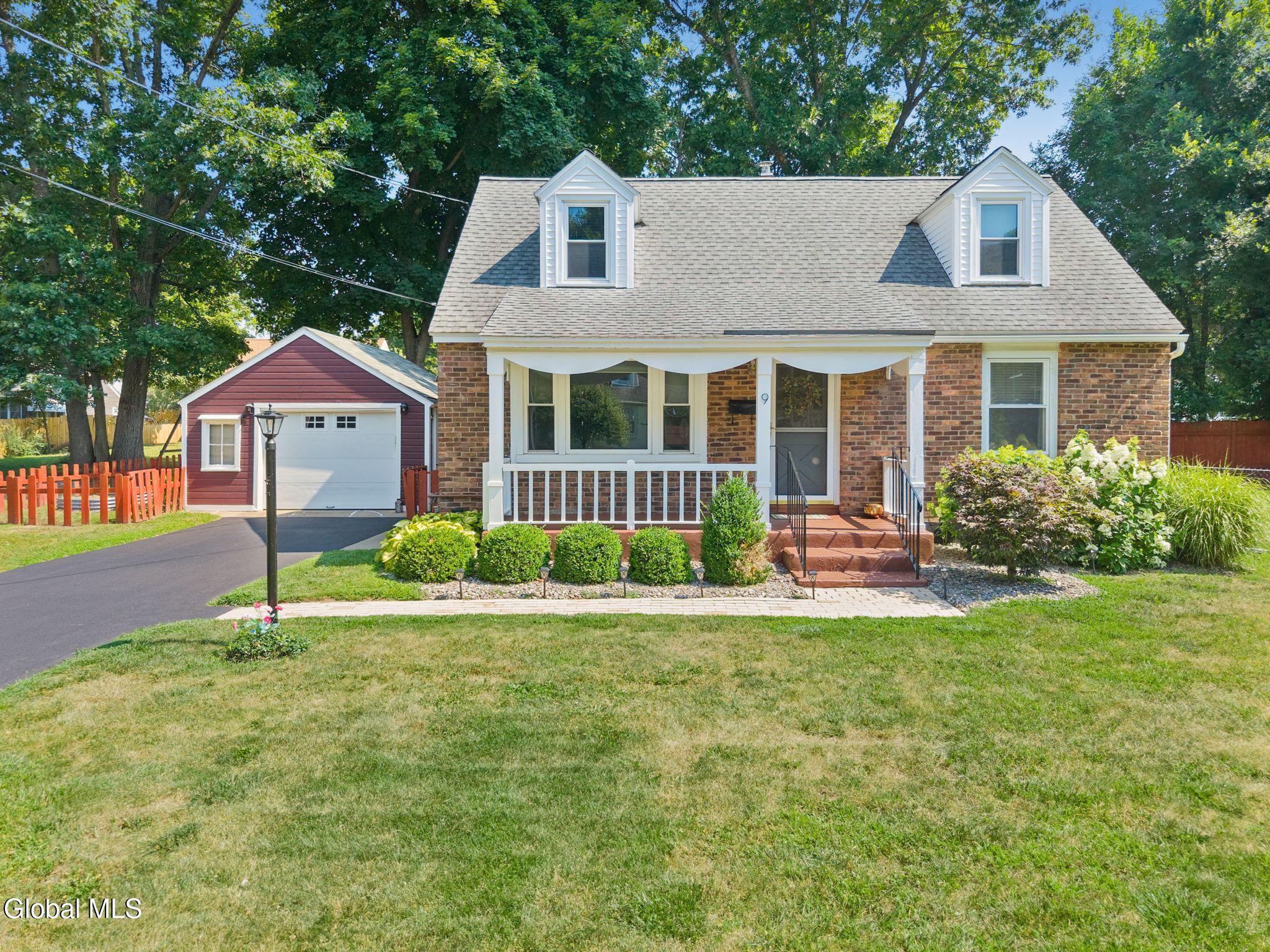 9 Sutherland Drive Glenville NY 12302