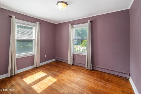 9 Sutherland Drive Glenville NY 12302