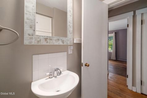 9 Sutherland Drive Glenville NY 12302