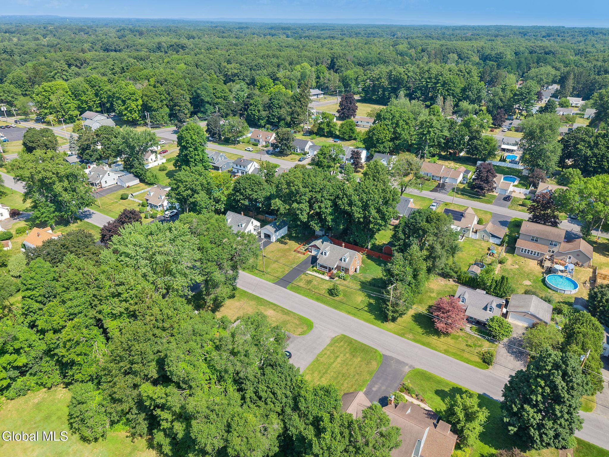 9 Sutherland Drive Glenville NY 12302