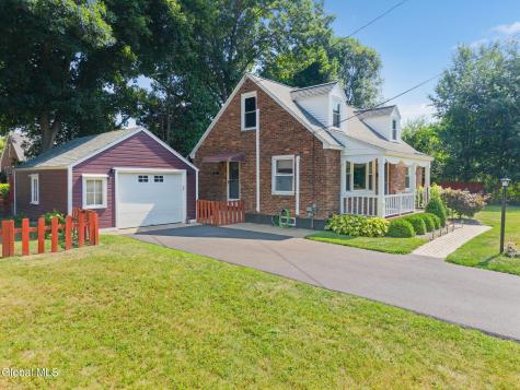 9 Sutherland Drive Glenville NY 12302