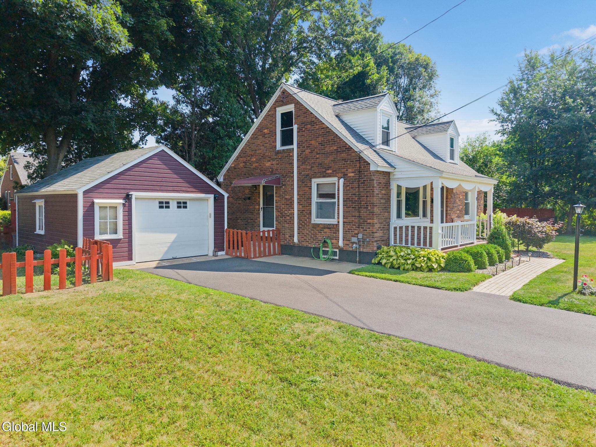 9 Sutherland Drive Glenville NY 12302