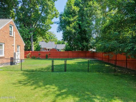 9 Sutherland Drive Glenville NY 12302