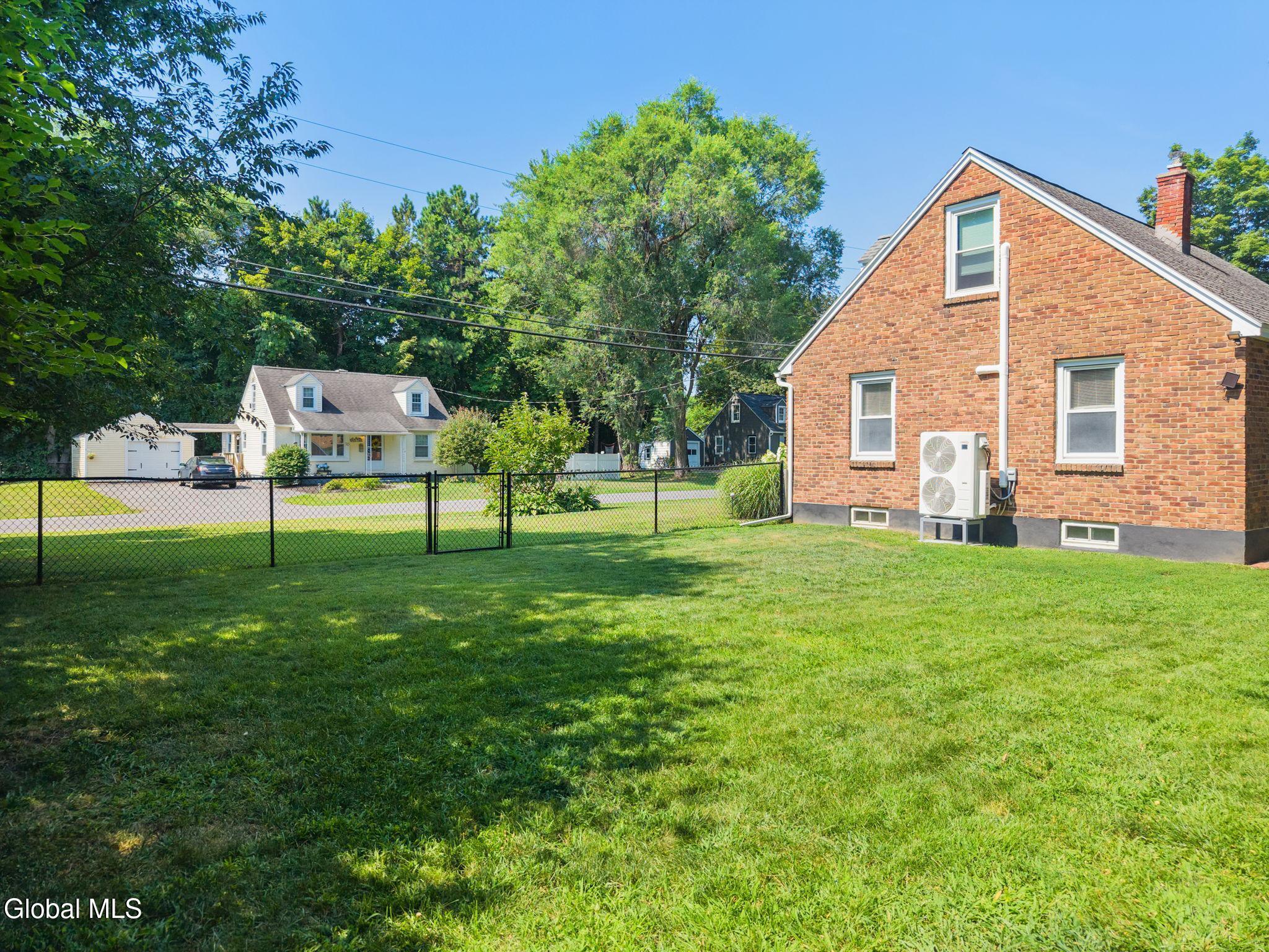 9 Sutherland Drive Glenville NY 12302