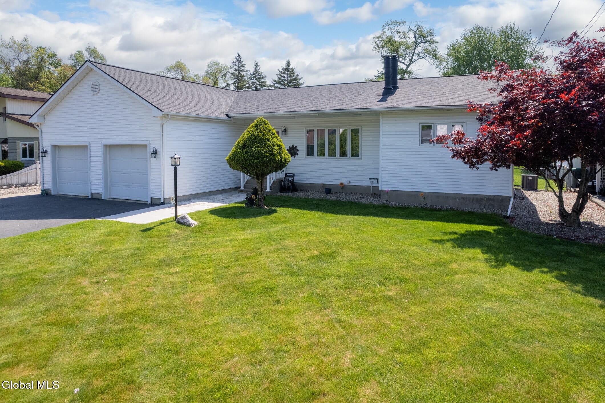 14 Lee Avenue Schenectady NY 12303