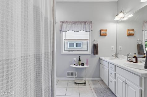 14 Lee Avenue Schenectady NY 12303