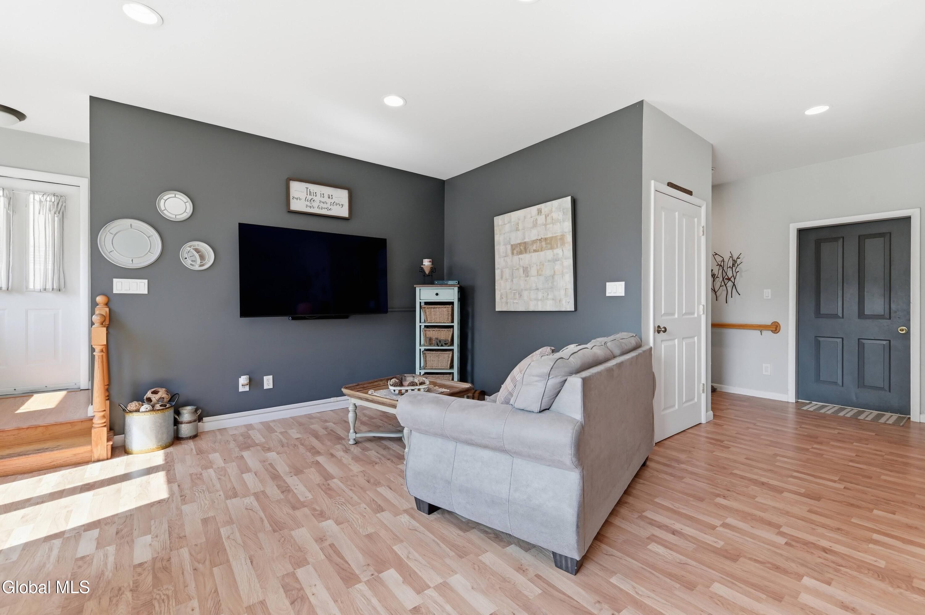 14 Lee Avenue Schenectady NY 12303