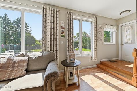 14 Lee Avenue Schenectady NY 12303