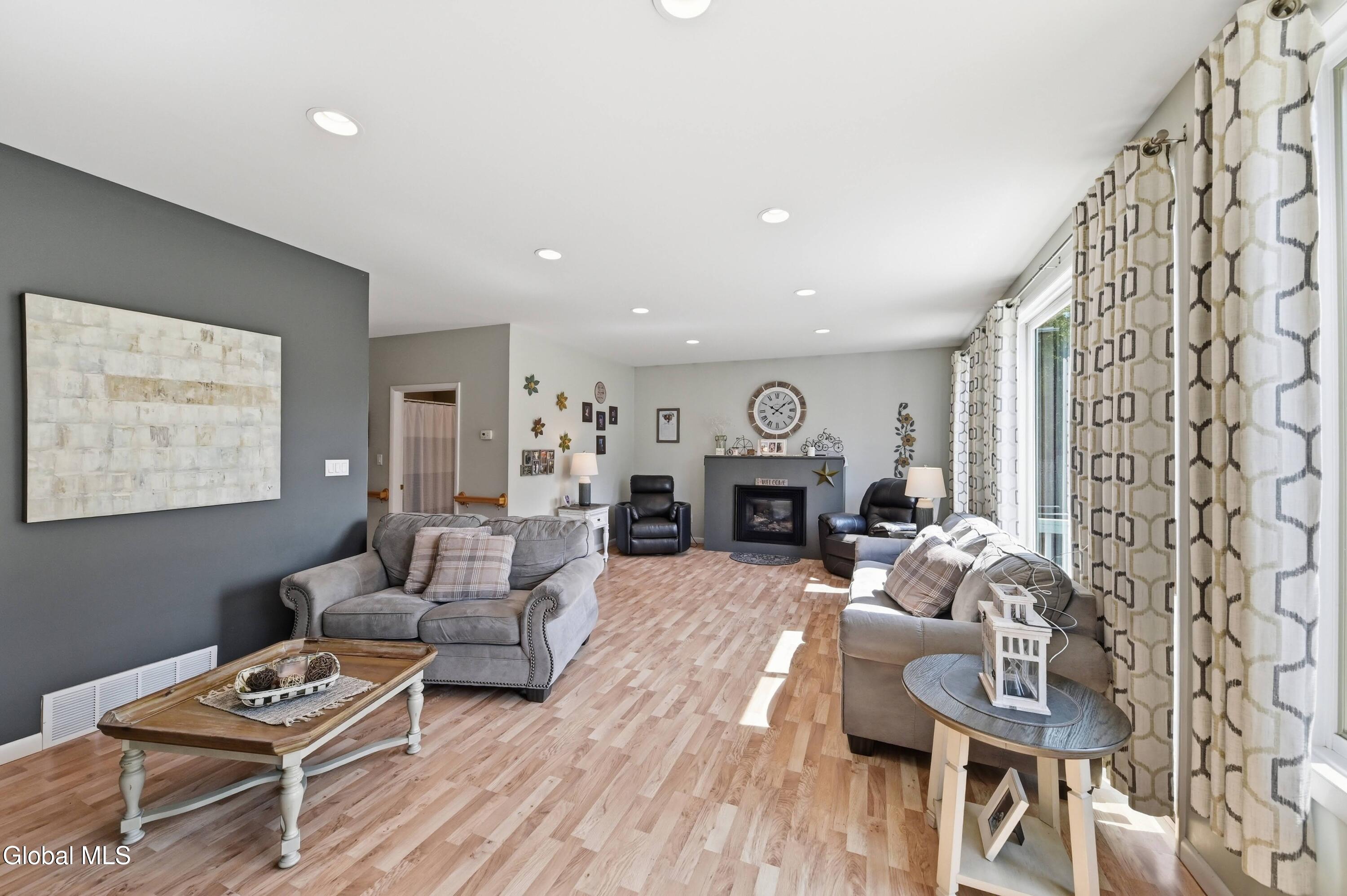 14 Lee Avenue Schenectady NY 12303