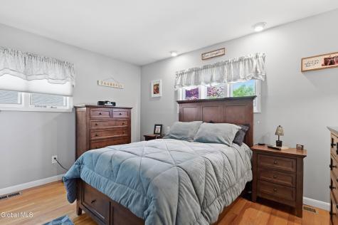 14 Lee Avenue Schenectady NY 12303