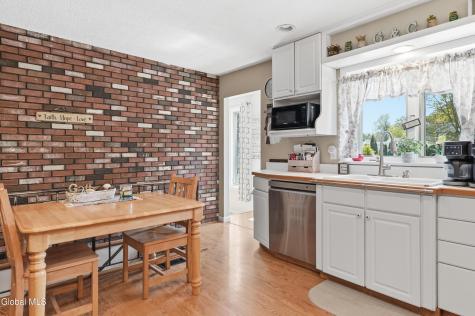 14 Lee Avenue Schenectady NY 12303
