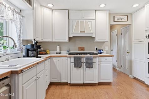 14 Lee Avenue Schenectady NY 12303