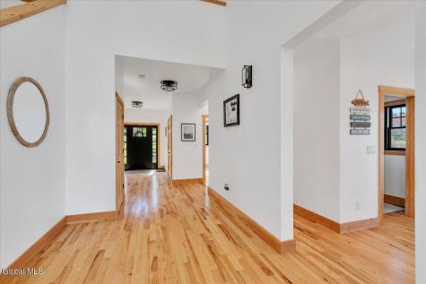 30 Harriman Rd Extension Averill Park NY 12018