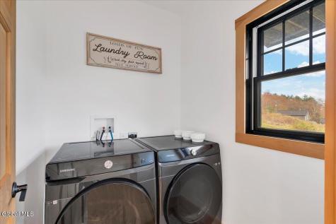30 Harriman Rd Extension Averill Park NY 12018