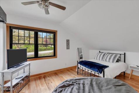 30 Harriman Rd Extension Averill Park NY 12018