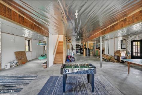 30 Harriman Rd Extension Averill Park NY 12018