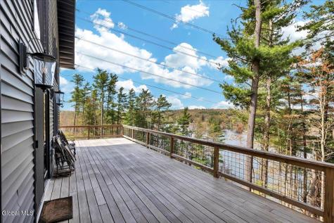 30 Harriman Rd Extension Averill Park NY 12018