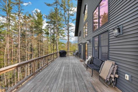 30 Harriman Rd Extension Averill Park NY 12018