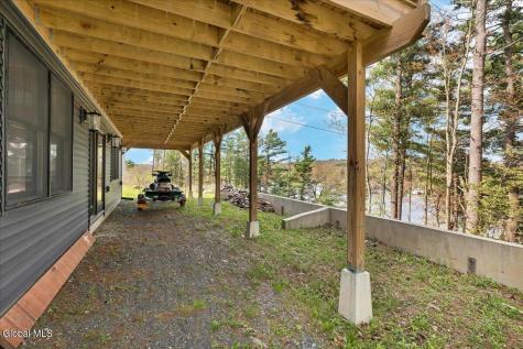 30 Harriman Rd Extension Averill Park NY 12018