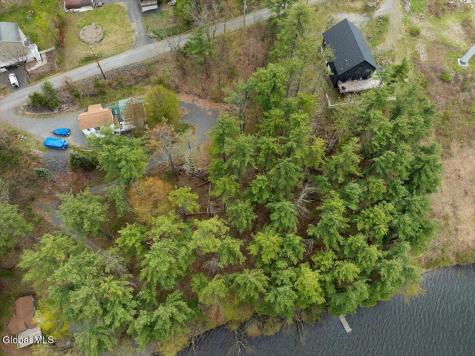 30 Harriman Rd Extension Averill Park NY 12018