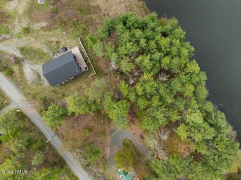 30 Harriman Rd Extension Averill Park NY 12018