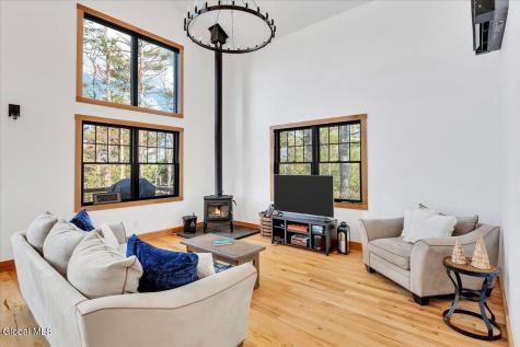 30 Harriman Rd Extension Averill Park NY 12018