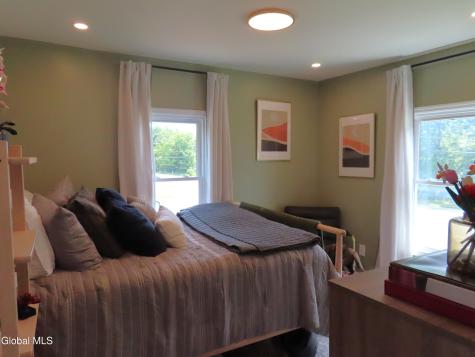 6910 Amsterdam Road Schenectady NY 12302