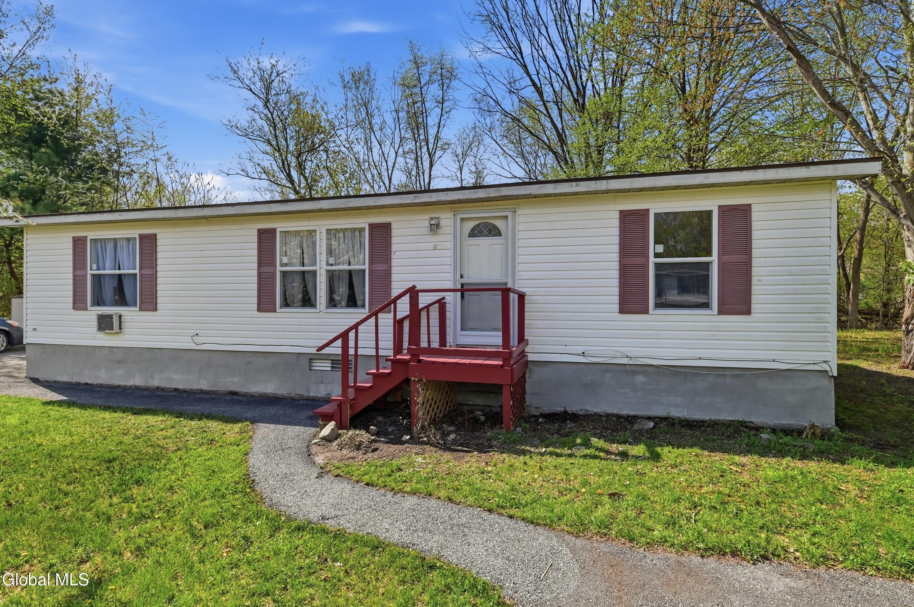 3 White Birch Lane Cambridge NY 12816