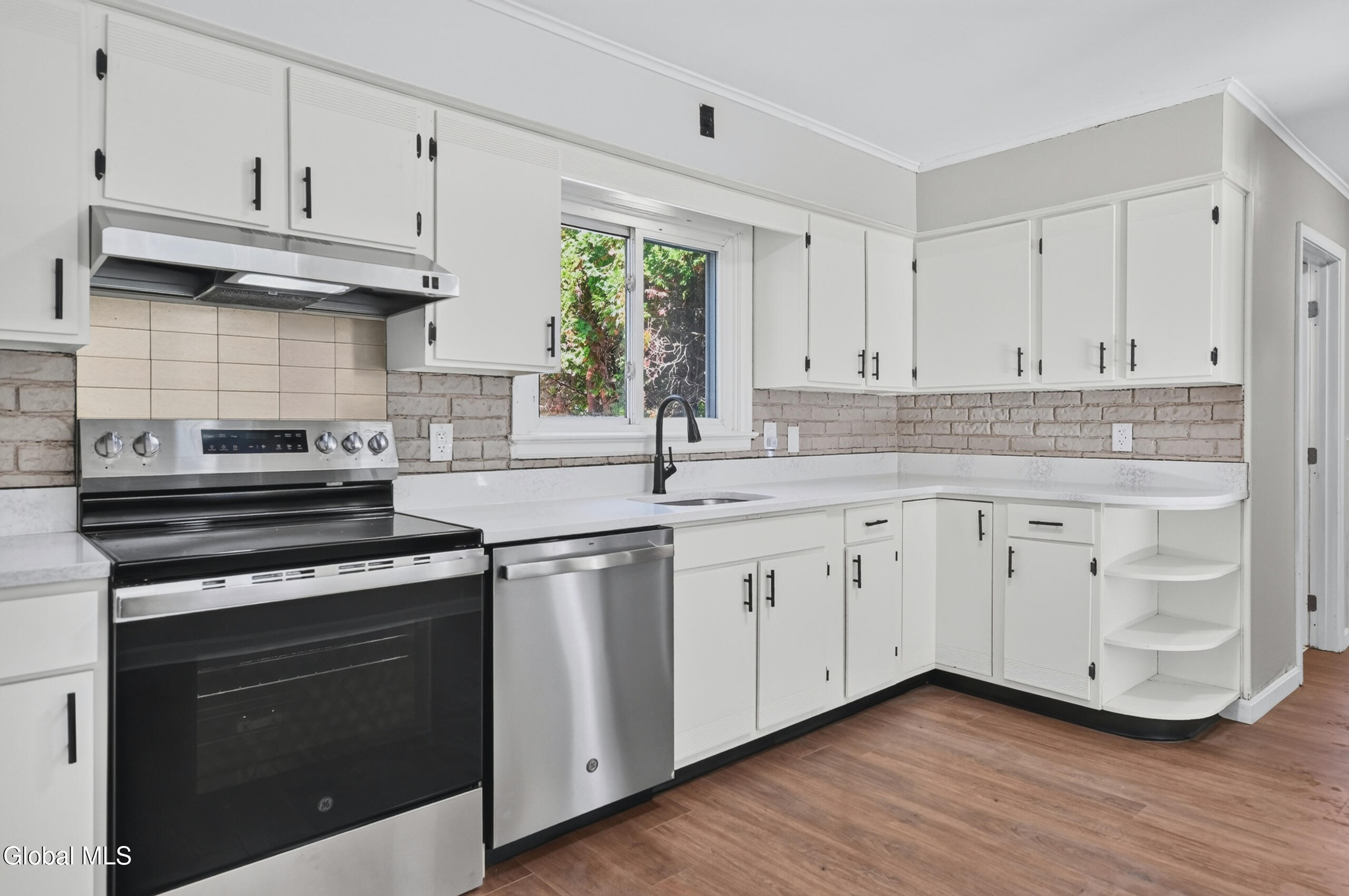 33 Wendell Street Ravena NY 12143