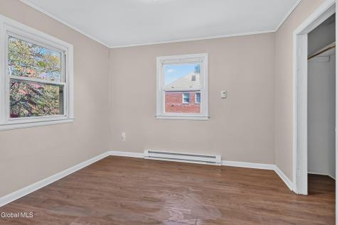 33 Wendell Street Ravena NY 12143