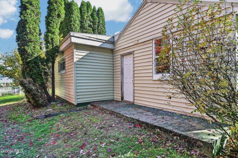 33 Wendell Street Ravena NY 12143