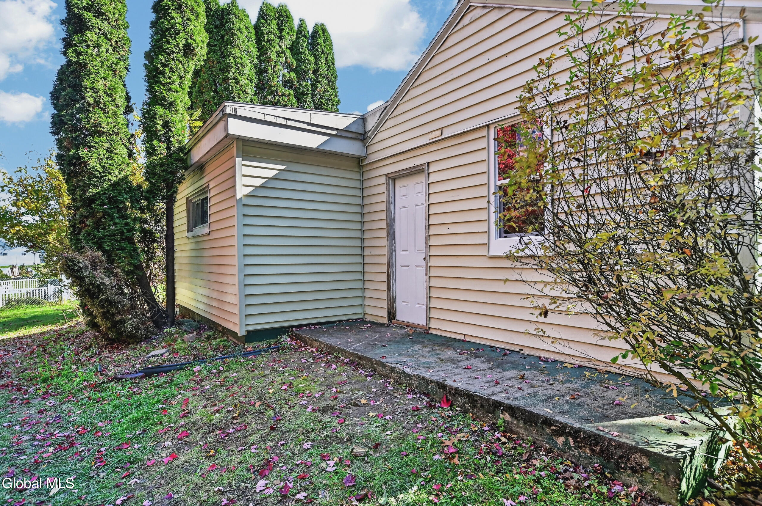 33 Wendell Street Ravena NY 12143