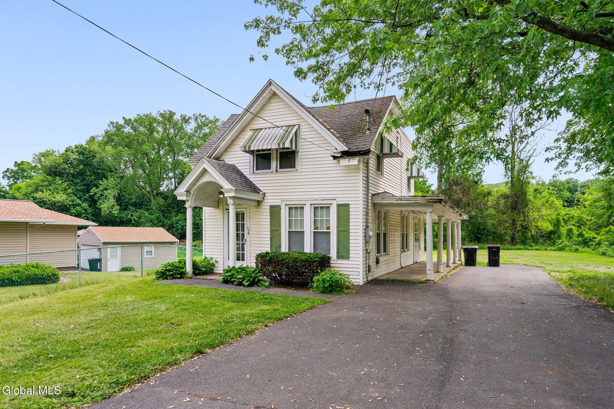 36 New Turnpike Road Troy NY 12182