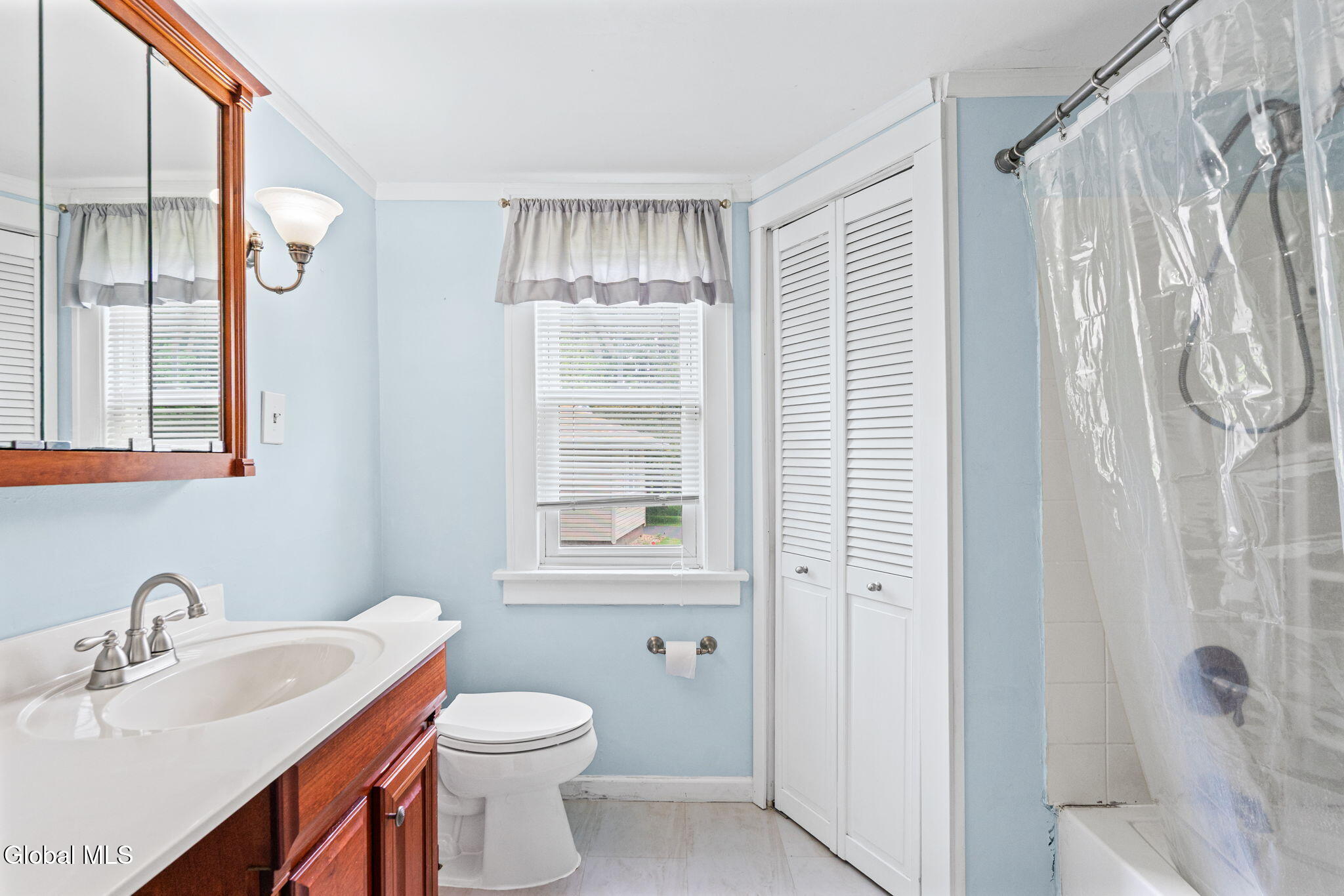 36 New Turnpike Road Troy NY 12182