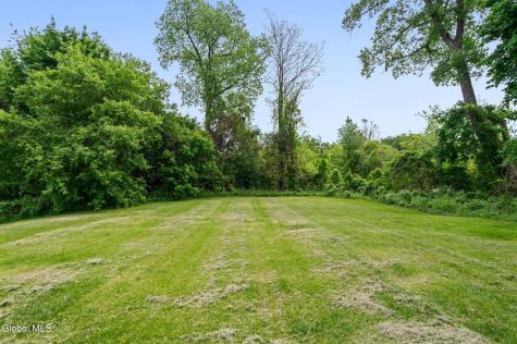 36 New Turnpike Road Troy NY 12182